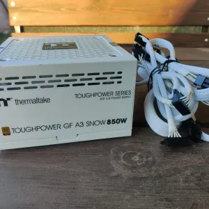 Thermaltake GF A3 SNOW 850W Gold Белоснежный блок питания