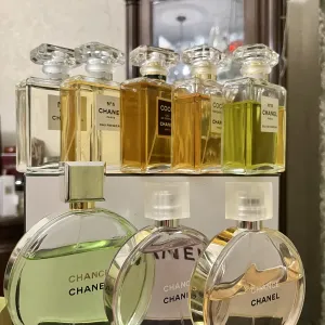 Розпив оригінальних парфумів з власноі колекціі Chanel Dior Lancome Guerlain Ramon Monegal Mugler