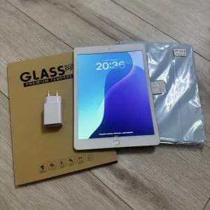 Гарантія! Ідеальний стан iPad 7 ( 2021 ) підтримка SIM картки / Чохол / Скло і Зарядка у ПОДАРУНОК!