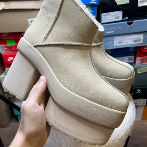 РОЗПРОДАЖ! Черевики UGG New Heights Platform. Оригінал!!! Розмір 38.