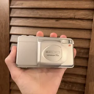 Плівковий фотоапарат Olympus Superzoom 70G / Стан нового / Рідний чохол