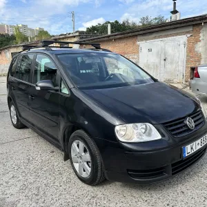 Volkswagen Touran на Автоматі! 7 місць! В Києві!
