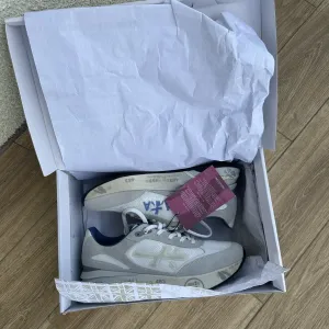 Чоловічі кросівки Premiata moerun 8075