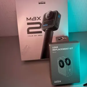 Екшн-камера GoPro Max 2 із захисними лінзами