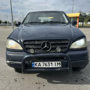 Mercedes ML 2.3 Газ/Бензин ,На временной регистрации.