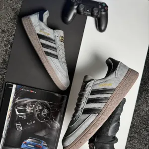 Чоловічі кросівки адідас Adidas Handball Spezial M Grey Black [41-45]
