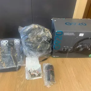 Ігровий руль Logitech G920 PC/Xbox (thrustmaster) відео/тести g923