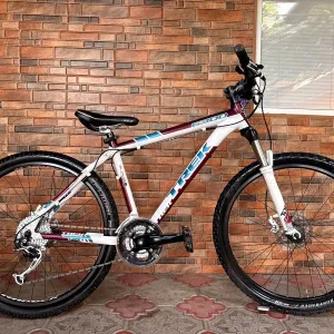 Велосипед TREK 6300 26"M" Shimano DEORE XT, ROCK SHOX Гідравліка