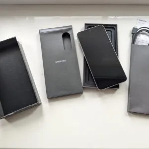 НОВЫЙ! Samsung Galaxy S25 FE 5G. 8/256гб. 0 циклов! Global