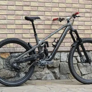 Велосипед TREK Slash 9 GX AXS T-Type Gen 6 2024, L