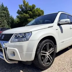 Suzuki Grand Vitara 2012