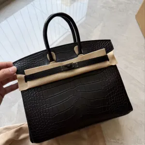 Hermes Birkin 25 Alligator matte в наличии