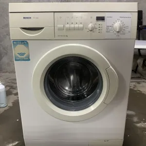 Продам пральну машину Bosch Maxx WFO1642OE, 6 кг. Повнорозмірна, гарантія.