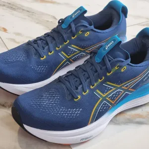 Оригінал 100% чоловічі кросівки asics gel kayano 32  euro 45