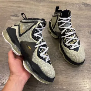 Кроссовки мужские Nike Lebron Размер 41 42 - 26,5 см