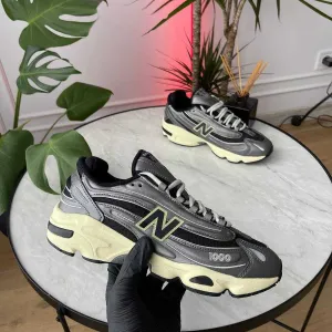 ЗНИЖКА‼️42(26,5см) 43(27,5см) New Balance 1000 Silver Metallic НБ NB