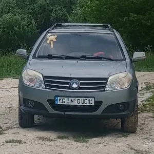 автомобіль  джили мк кросс