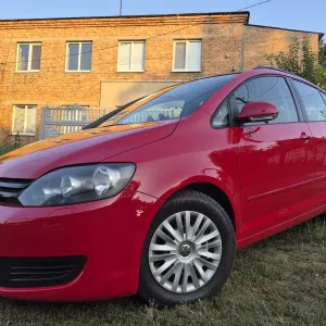 Volkswagen Golf + 6 Фольксваген Гольф плюс 2011 року 1.6 mpi Газ/бензин НЕФАРБОВАНА Гарний стан