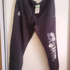 Штани NIKE KOBE Fleece нові original