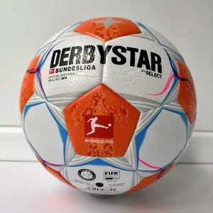 Високоякісний футбольний мяч Derbystar BundesLiga. Size 5. Термошов