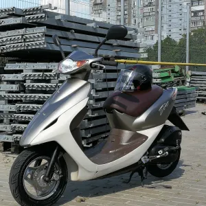 Скутер Honda Dio 57