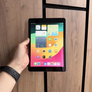 iPad 6 2018 32gb Wi-Fi + LTE
