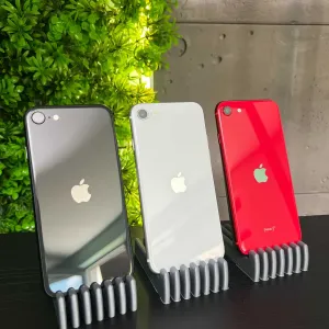 Apple IPhone SE2020/2022 64/128/256GB (купити/айфон/смартфон/бу/епл/магазин/apple)