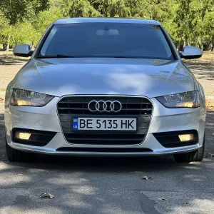 Продаю Audi A4 B8