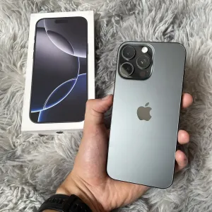 iPhone 16 Pro Max 256 [Повний комплект] Айфон 16 Про Макс 256