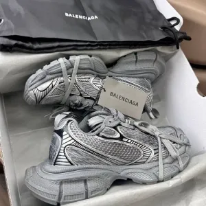 Balenciaga 3XL Grey трендові жіночі кросівки баленсіага на платформі