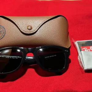 Ray Ban ОРИГИНАЛ Wayfarer Folding складные ZJ4105 Очки рей бен Рэй Бен Вэйфарер окуляри сонцезахисні чёрные солнцезащитные