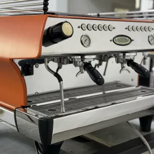 Кавомашина La Marzocco FB80
