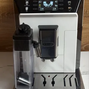 Кофемашина, кавомашина DeLonghi PrimaDonna Class з Гарантією !