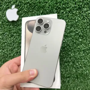 iPhone 15 Pro Max 256gb Natural T. Neverlock в Чудовому стані / АКБ 88%!