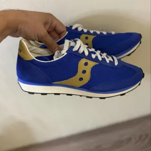 Новые ОРИГИНАЛ оригінал кроссовки кросівки Saucony Jazz Vintage