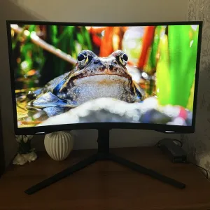 2K 240гц SAMSUNG Odyssey G6 Gaming