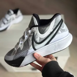 Nike Kyrie 8. Чоловічі кросівки. Оригінал. Демісезон