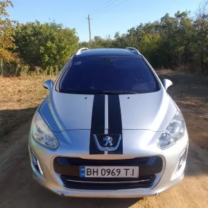 Авто PEUGEOT 308 HDi 2013г