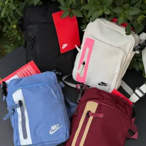 Сумка Nike Tech Fleece мужская через плечо барсетка Найк Теч Флис белая спортивная Месенджер Найк | Сумка чоловіча Найк Теч Фліс чорна спортивна