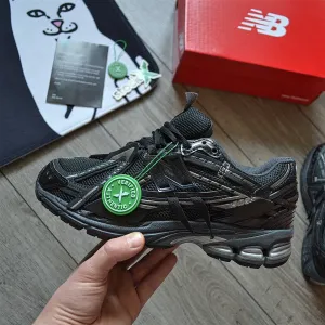 Чоловічі кросівки New Balance 1906A Protection Pack 'Black\Silver'