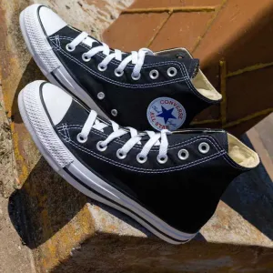 Converse Chuck Taylor All Star Hi Black Чорні конверси високі класика