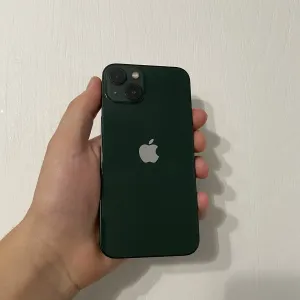 iPhone 13 128Gb 100% батарея Айфон 13 128Гб мобільний телефон