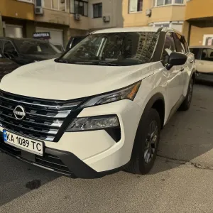 Nissan Rogue 2023