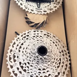 Оригінал Касета Shimano deore  CS-M6100-12 Нова