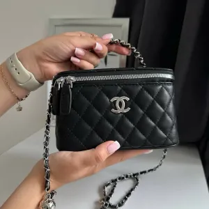 Сумка в стилі шанель chanel, популярна модна міні сумочка бочонок