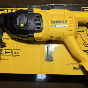 DeWalt DCH133 перфоратор оригінал з США !!