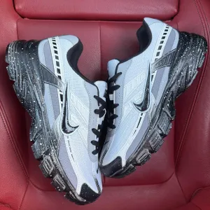 (БЕЗ ПЕРЕДОПЛАТИ) Nike Initiator Custom Grey Beige Black Dirty найк ініціатор сіро-бежеві з чорним кастомні кросівки з ефектом потертості