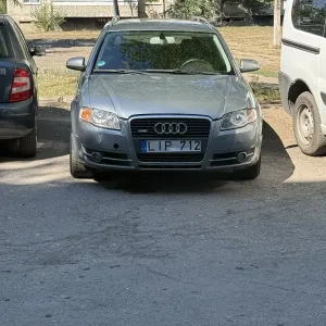 Продам власне Audi A4B7 8E