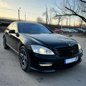 Продам Mersedes w221 полный привод 4×4  дизель 3.0