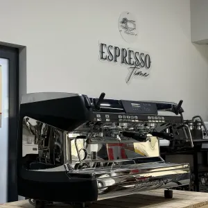 Nuova Simonelli Aurelia II - Професійна мультибойлерна кавомашина